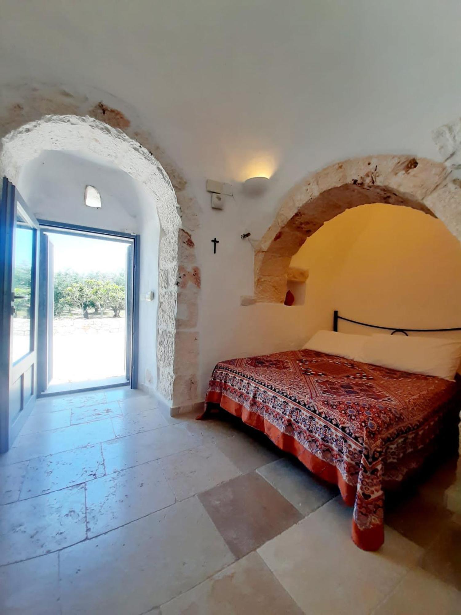 Trullo Tranquillo Ostuni Villa Eksteriør billede